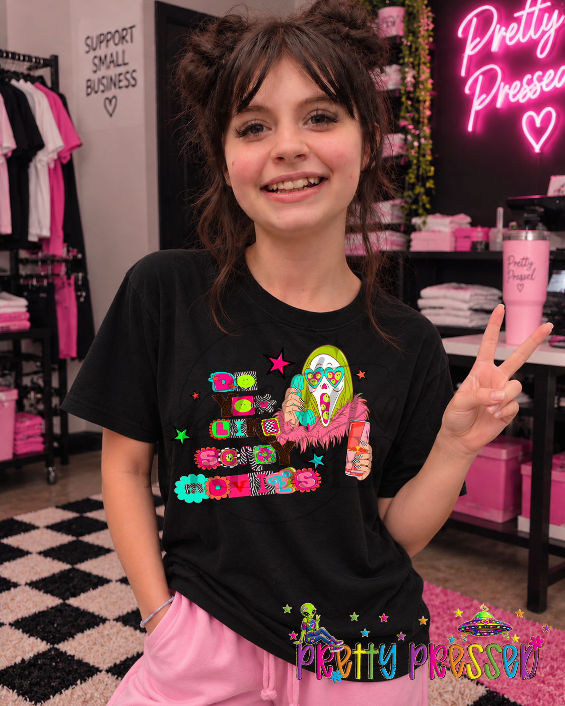 Do you like scary movies? Tee