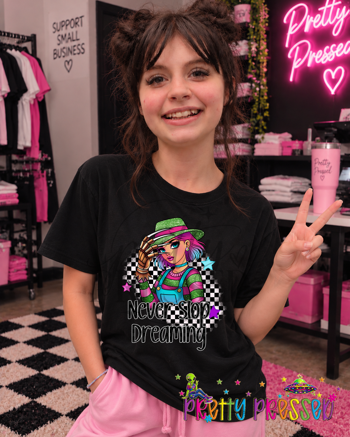 Never stop dreaming Tee